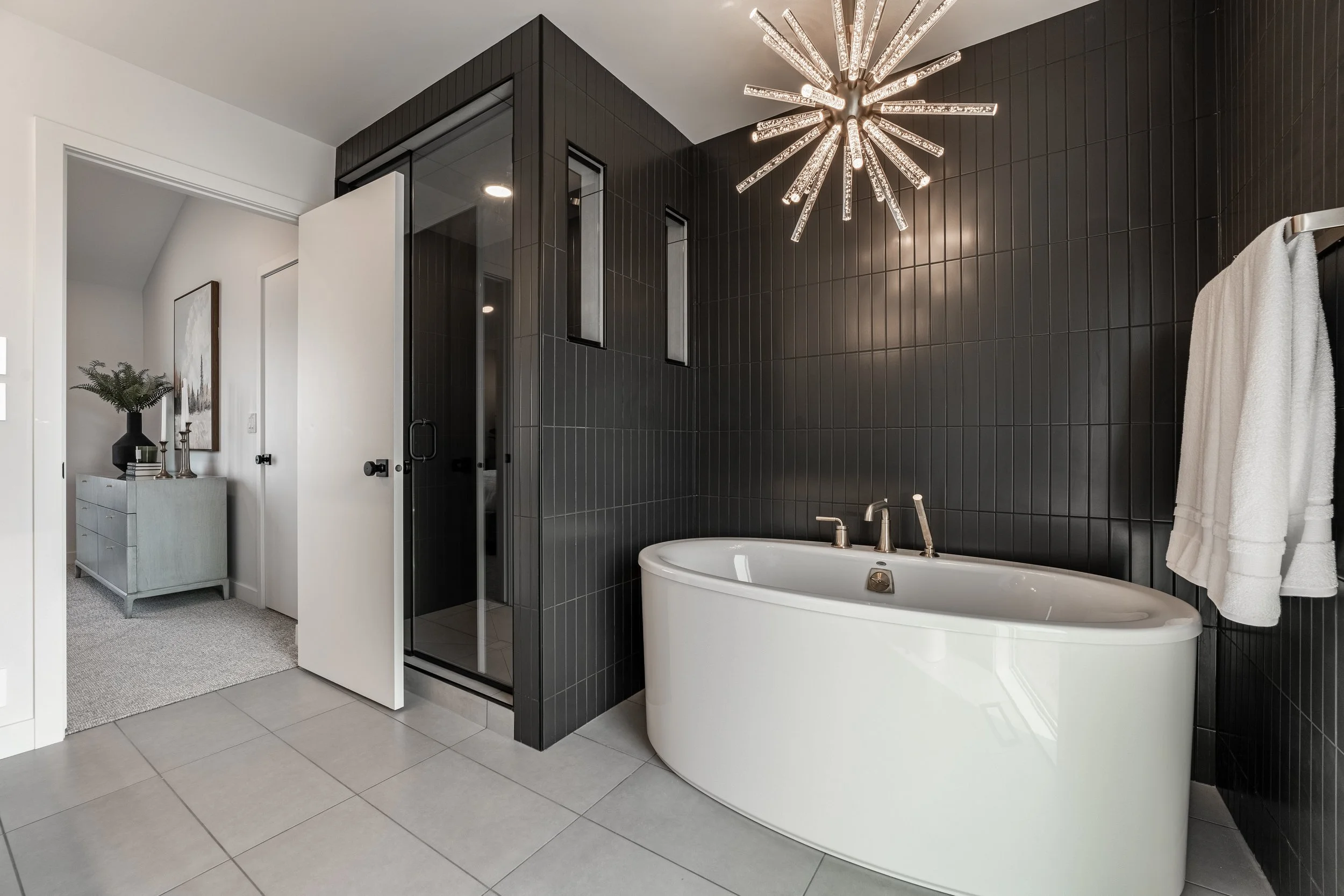 A Fraser Homes bathroom